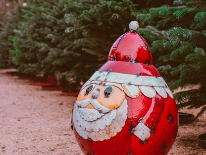 Festive Santa Sculpture Large