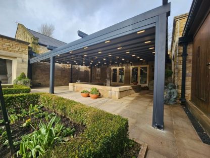 Luna Retractable Awning | 5M X 3.5M 