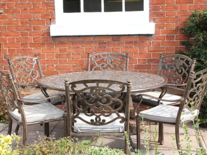 Casino 6 Seater Round Table and Chairs Set