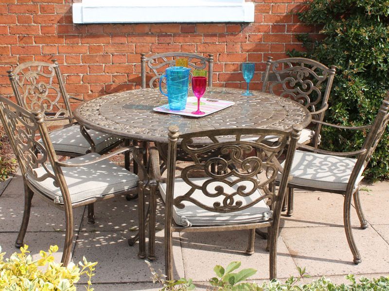 Casino 6 Seater Round Table and Chairs Set