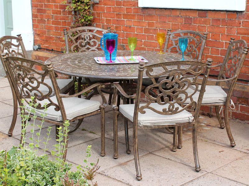 Casino 6 Seater Round Table and Chairs Set