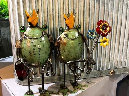 Frog King with Bucket 