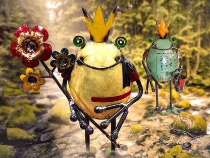Frog King with Bucket 