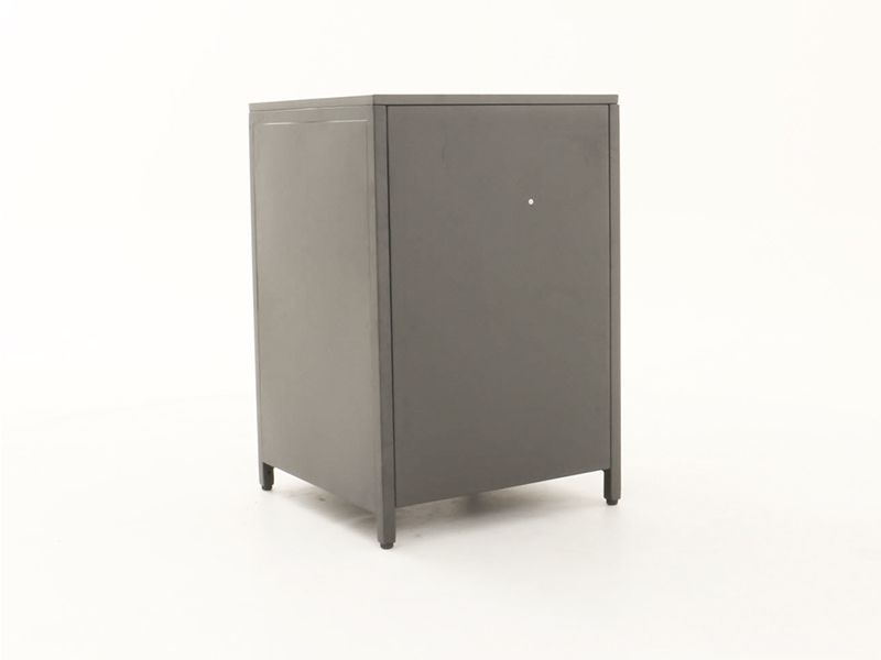 Outdoor Kitchen Cabinet With Door