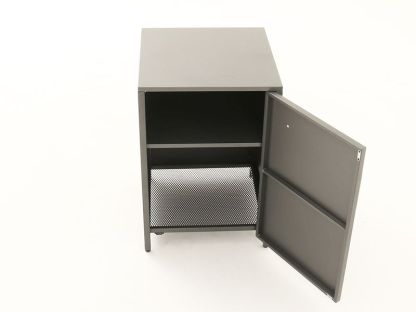 Outdoor Kitchen Cabinet With Door