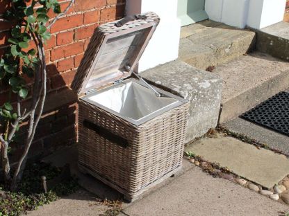 Kubu Table Trunk (Small)