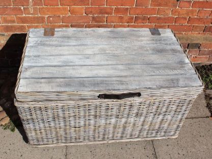 Kubu Table Trunk (Large)