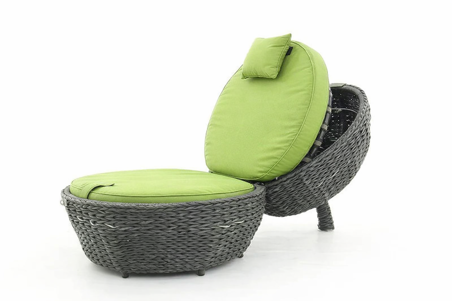 Midnight Montana Magic Apple Day Bed