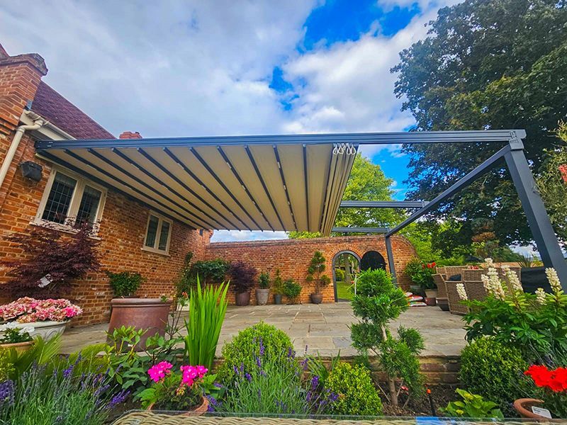 Luna Retractable Awning | 5M X 3.5M 