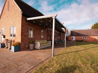 Luna Retractable Awning | 5M X 3.5M 