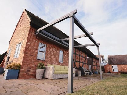 Luna Retractable Awning | 5M X 3.5M 