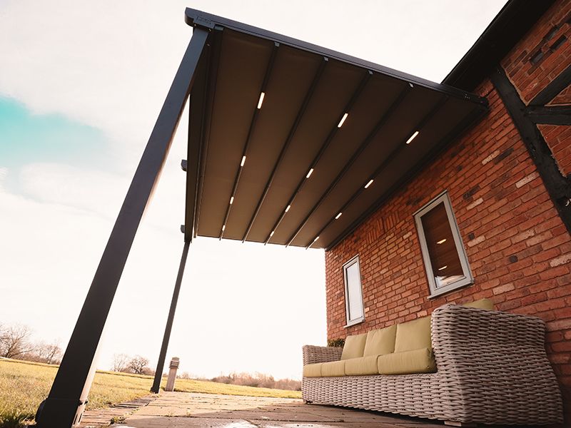 Luna Retractable Awning | 5M X 3.5M 