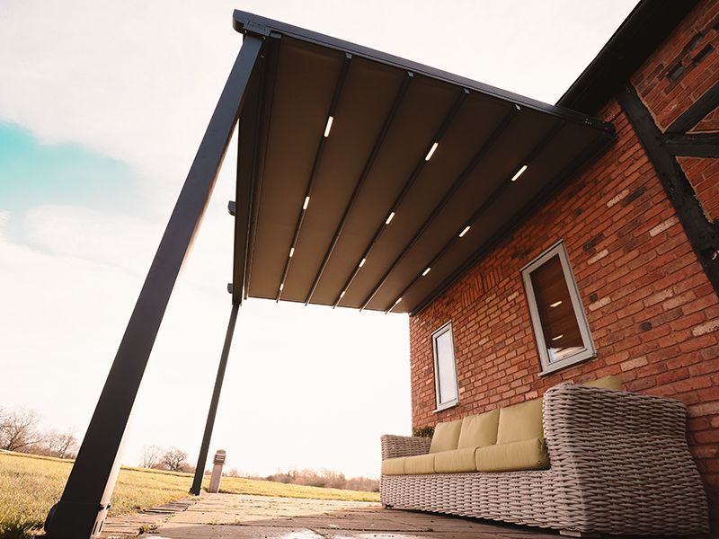 Luna Retractable Awning | 5M X 3.5M 
