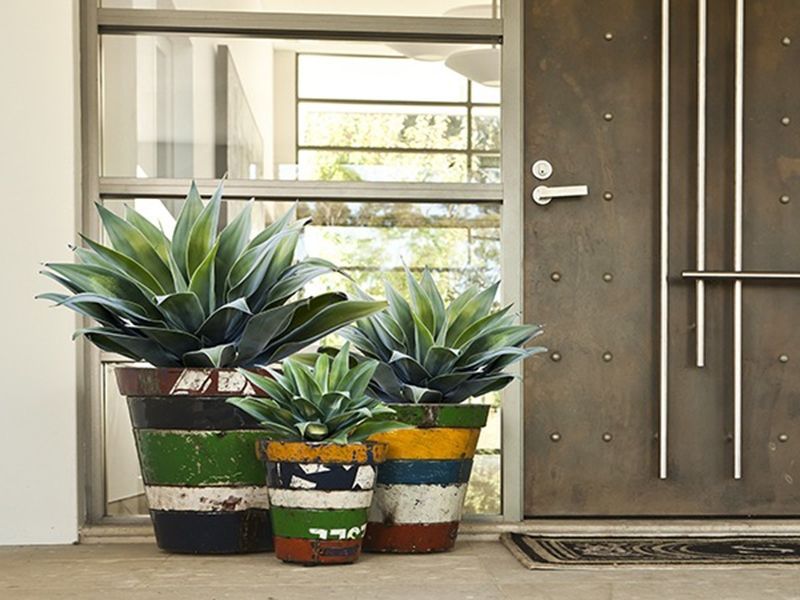 Madrid Round Planter (Set Of Three)-Garden Furniture Centre-48Hour Dispatch,LowRange,Ornaments,Accessories,Metal Garden Ornaments,Garden Planters,Ornaments Accessories-{collection_title}