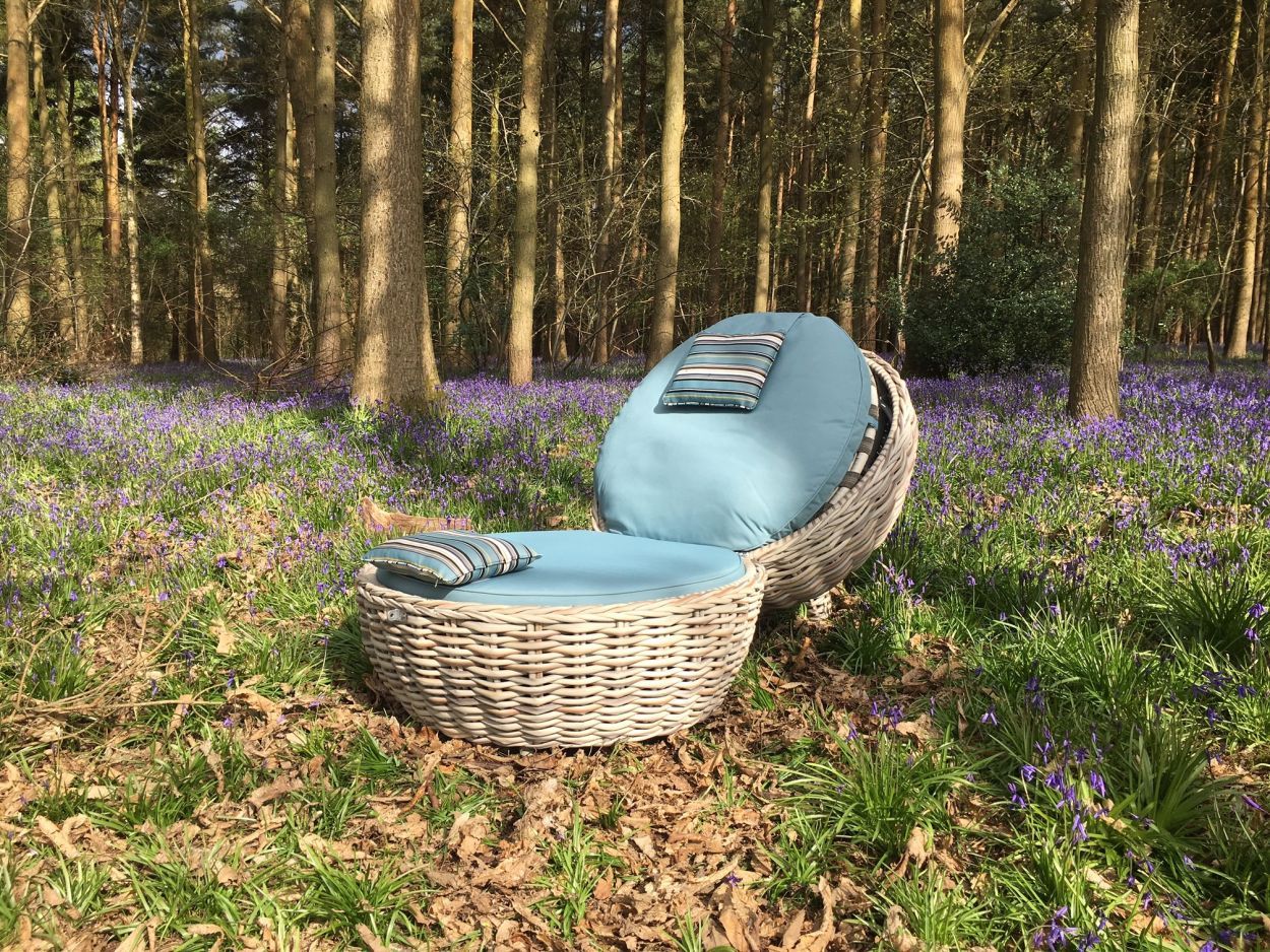 Fiji Magic Apple Day Bed-Garden Furniture Centre-HighRange,Outdoor Lounging,Rattan,Loungers,Outdoor Furniture,Rattan Furniture,Loungers & Daybeds,Fiji Range,Rattan Loungers,Fiji,Rattan Loungers Loungers-{collection_title}