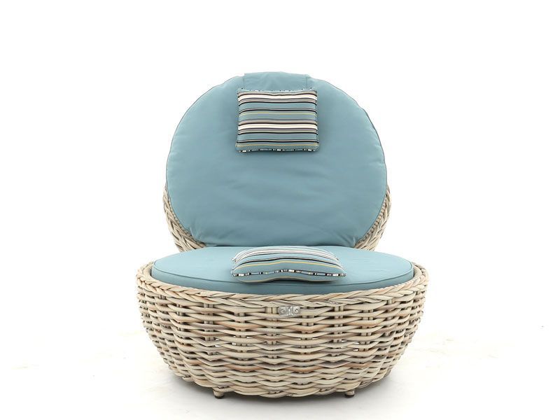 Fiji Magic Apple Day Bed-Garden Furniture Centre-HighRange,Outdoor Lounging,Rattan,Loungers,Outdoor Furniture,Rattan Furniture,Loungers & Daybeds,Fiji Range,Rattan Loungers,Fiji,Rattan Loungers Loungers-{collection_title}