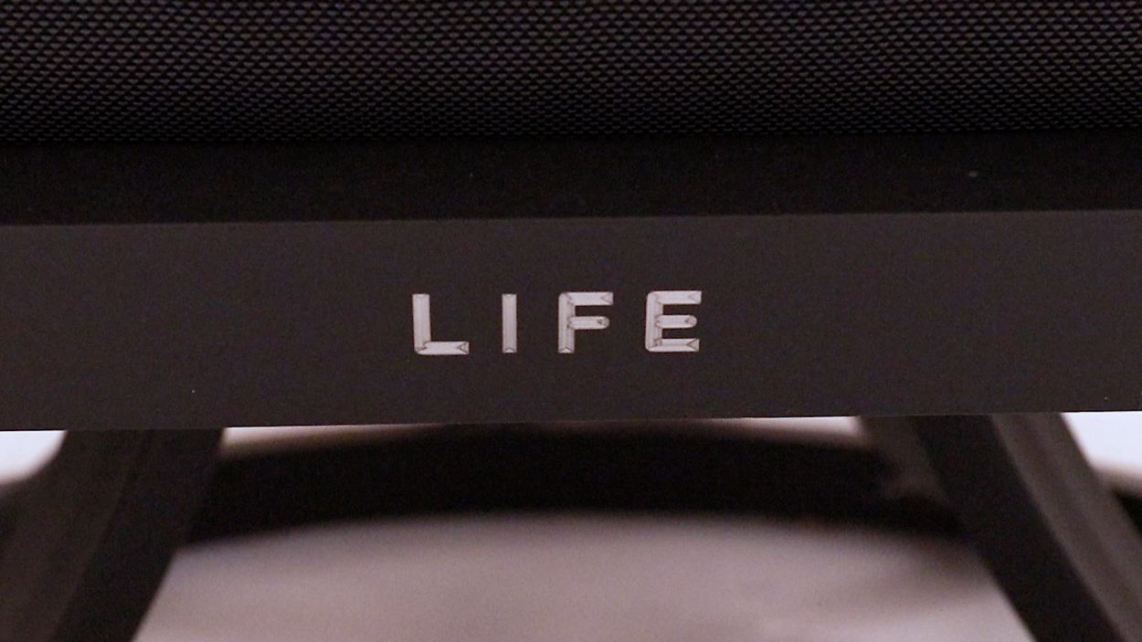 Maroon Relax Chair | Life Range 