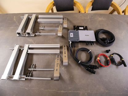 Microinverter With Bracket Kit | 600w