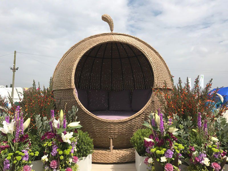 Montana Apple Day Bed-Garden Furniture Centre-HighRange,Outdoor Lounging,Loungers,Outdoor Furniture,Rattan Furniture,Loungers & Daybeds,Montana Range,Rattan,Rattan Loungers,Montana,Rattan Loungers Loungers-{collection_title}