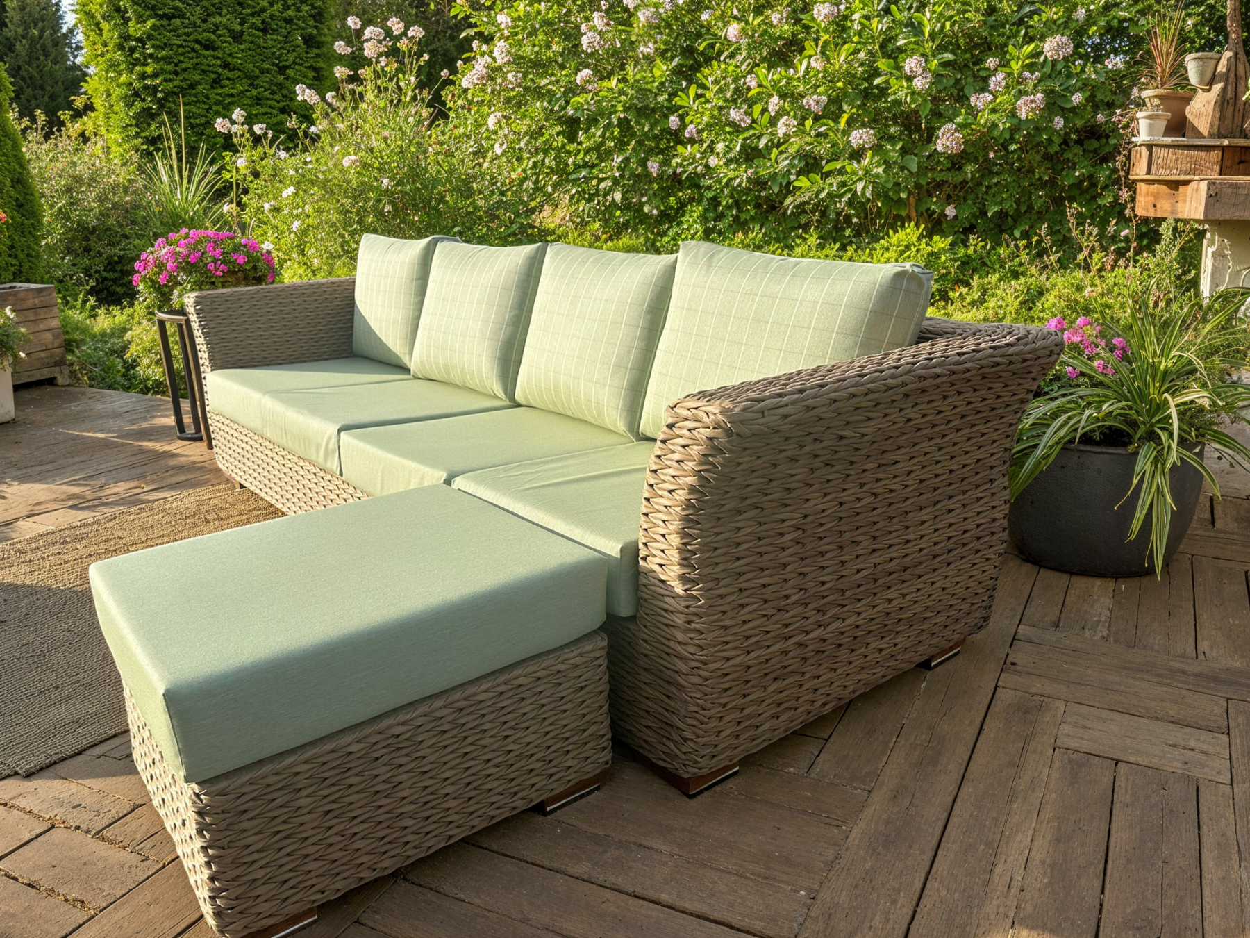 Outdoor Montana 4 Seater Sofa 