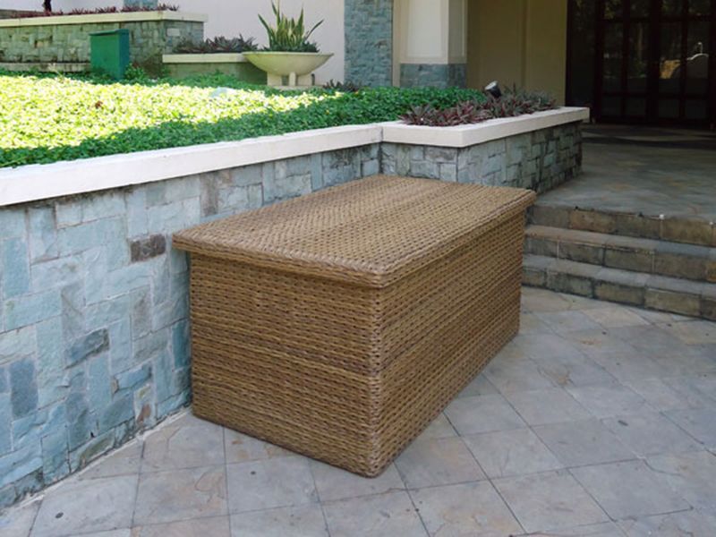 Montana Cushion Box