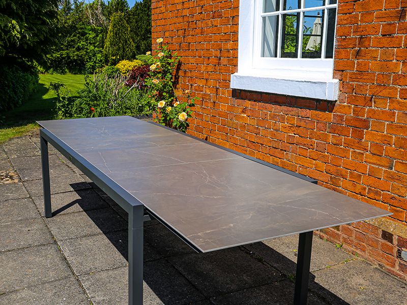 Mustique Extending Dining Table 