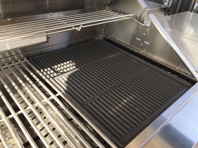 Premium Four Burner Kitchen BBQ | Norfolk Grills