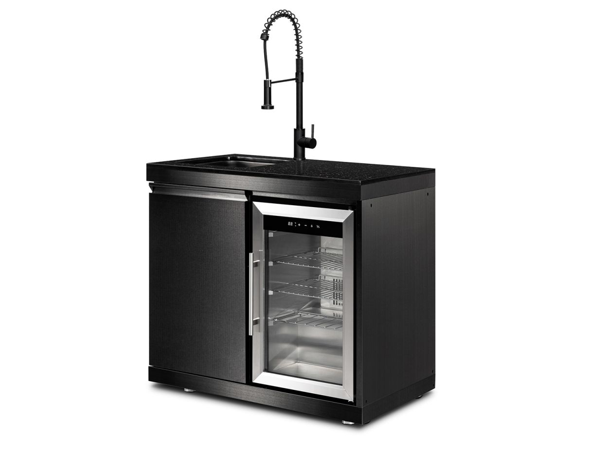 Premium Outdoor Kitchen Sink and Fridge Unit | Oasis Range