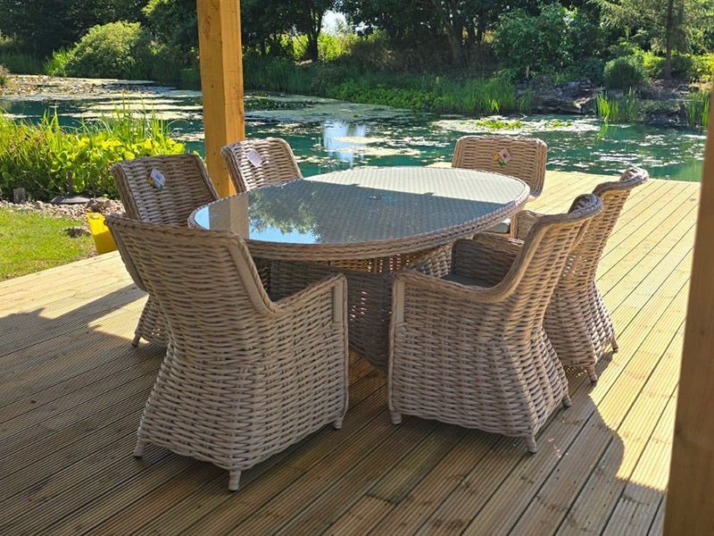 Fiji Oval 6 Chair Set
