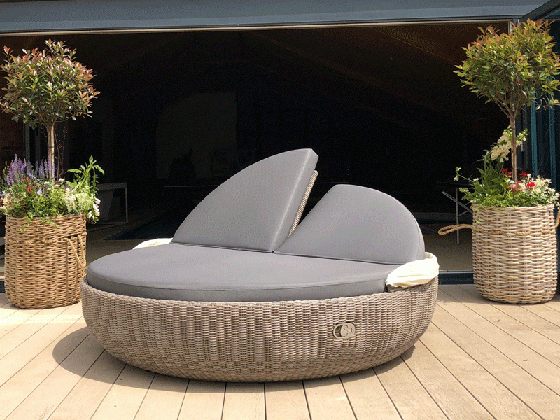 Meteor Rotating Sun Lounger-Garden Furniture Centre-HighRange,Outdoor Lounging,Outdoor Furniture,Rattan Furniture,Loungers & Daybeds,Meteor Range,Rattan,Loungers,Meteor,Rattan Loungers Loungers-{collection_title}