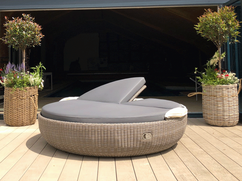 Meteor Rotating Sun Lounger-Garden Furniture Centre-HighRange,Outdoor Lounging,Outdoor Furniture,Rattan Furniture,Loungers & Daybeds,Meteor Range,Rattan,Loungers,Meteor,Rattan Loungers Loungers-{collection_title}