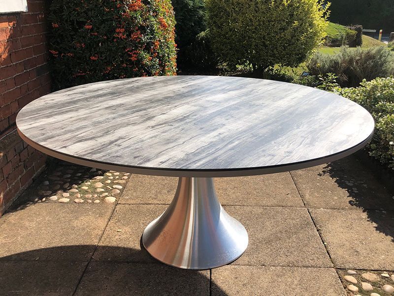 London 6 Chair Round Dining Set