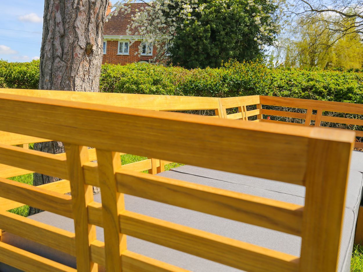 Paris Teak Corner Unit | FSC® Certified