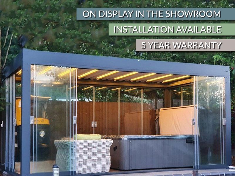 Pergo-Lux 5 x 3M Free Standing 
