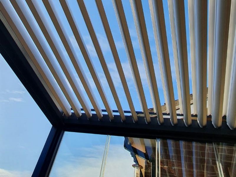 Bioclimatic Pergola 5 x 3.5M Free Standing | T6-Garden Furniture Centre-HighRange,Free Standing,Gazebos,Metal Gazebos,Garden Rooms Gazebos,Bioclimatic Pergolas Gazebos,Boxing Day Sale-{collection_title}