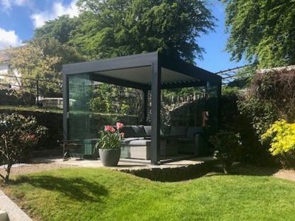 Pergo-Lux 5 x 3M Free Standing 