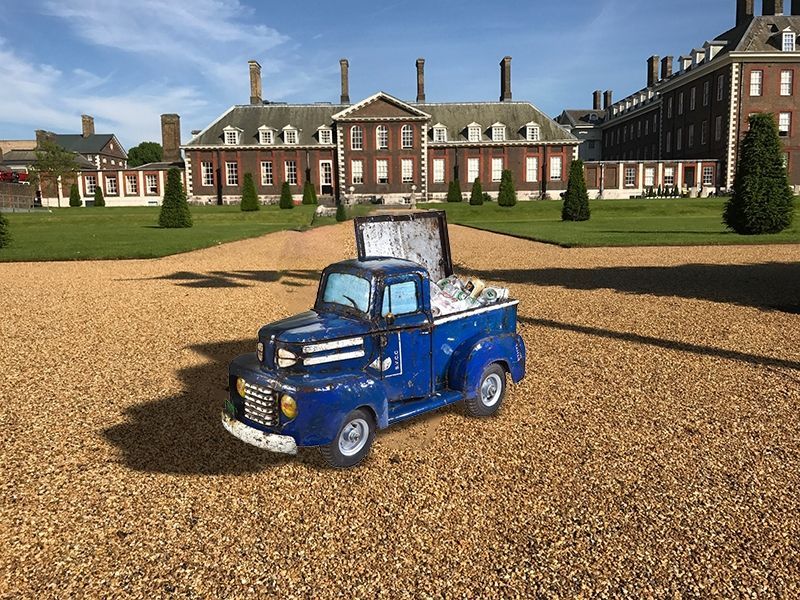 Pick-Up Truck Cooler 