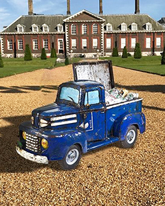 Pick-Up Truck Cooler 