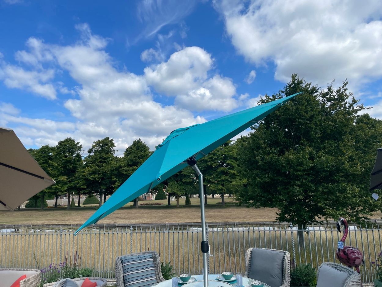 Platinum Tilting Parasol - 300cm Diameter