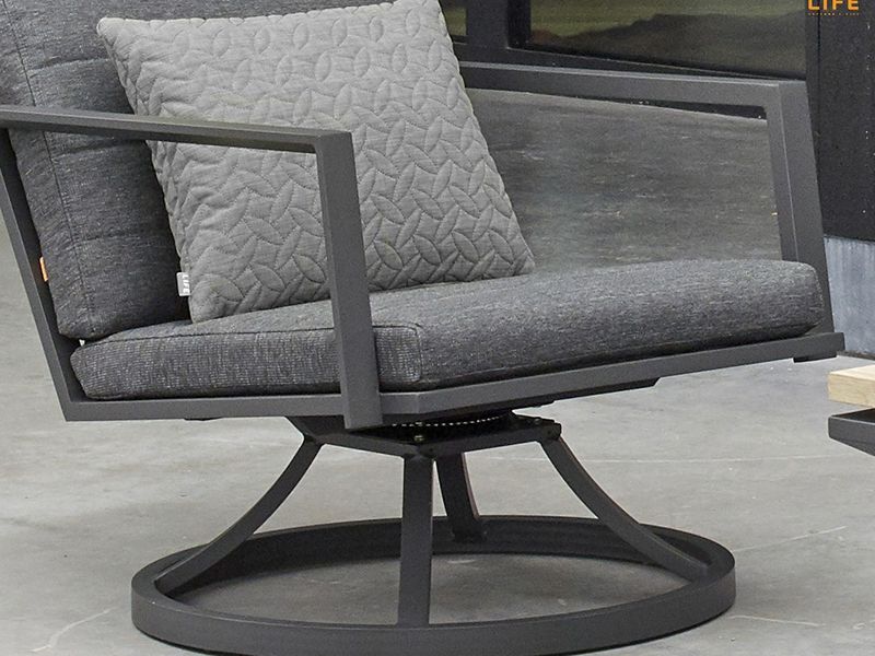 Maroon Relax Chair | Life Range 