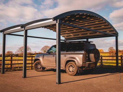 Luna Crescent Retractable Awning | Luna Range
