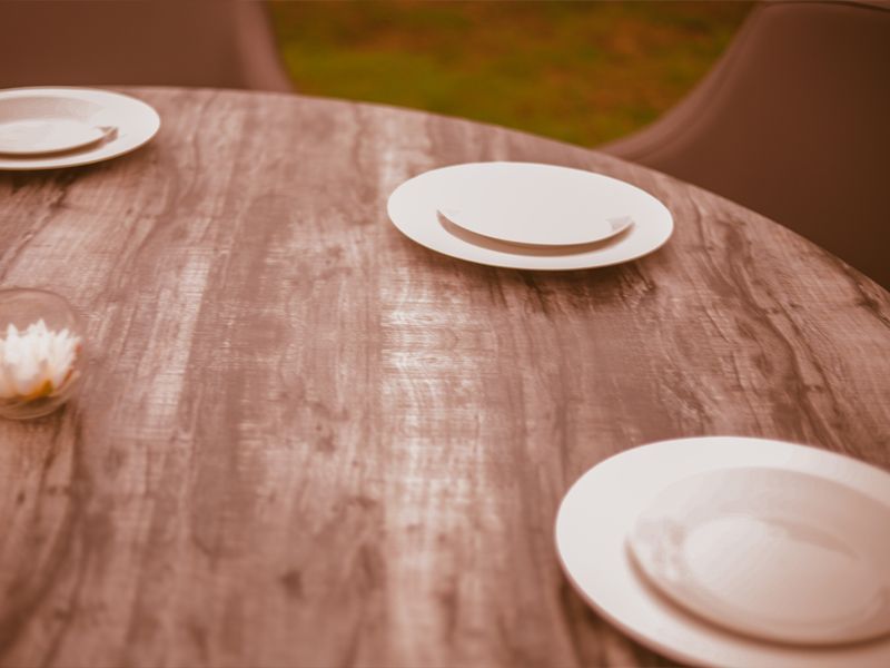 London 6 Chair Round Dining Set