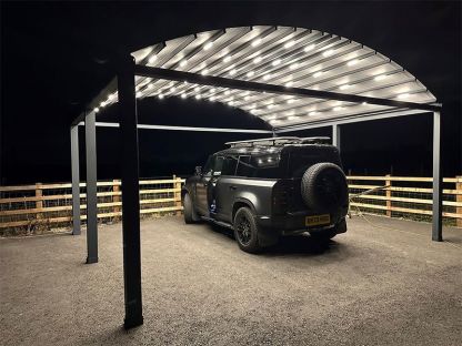 Luna Crescent Retractable Awning | Luna Range