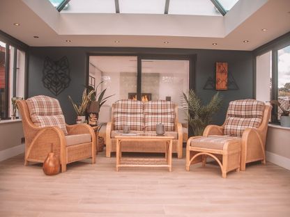 Moreton 6 Piece Suite