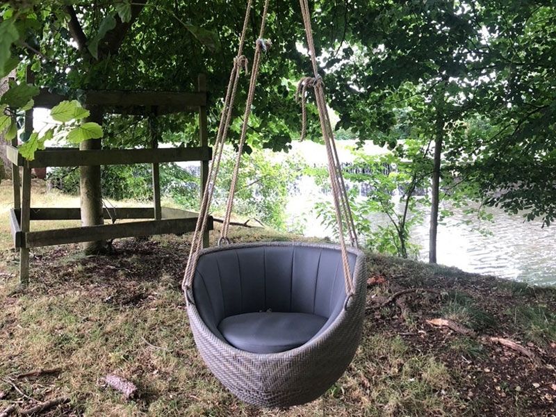 Meteor Hanging Chair 
