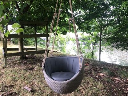 Meteor Hanging Chair 
