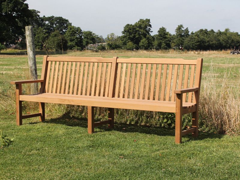 Sandhurst Bench 2.4m 