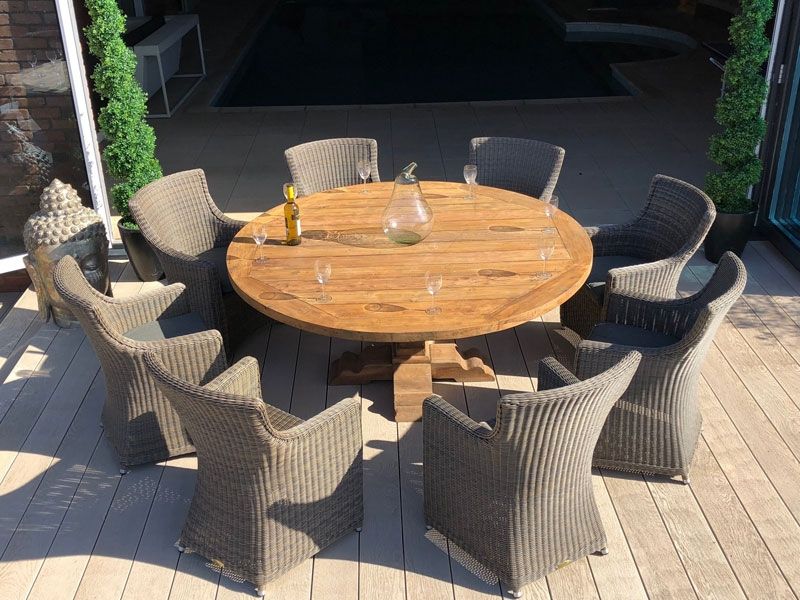 Seville 8 Chair Round Dining Set
