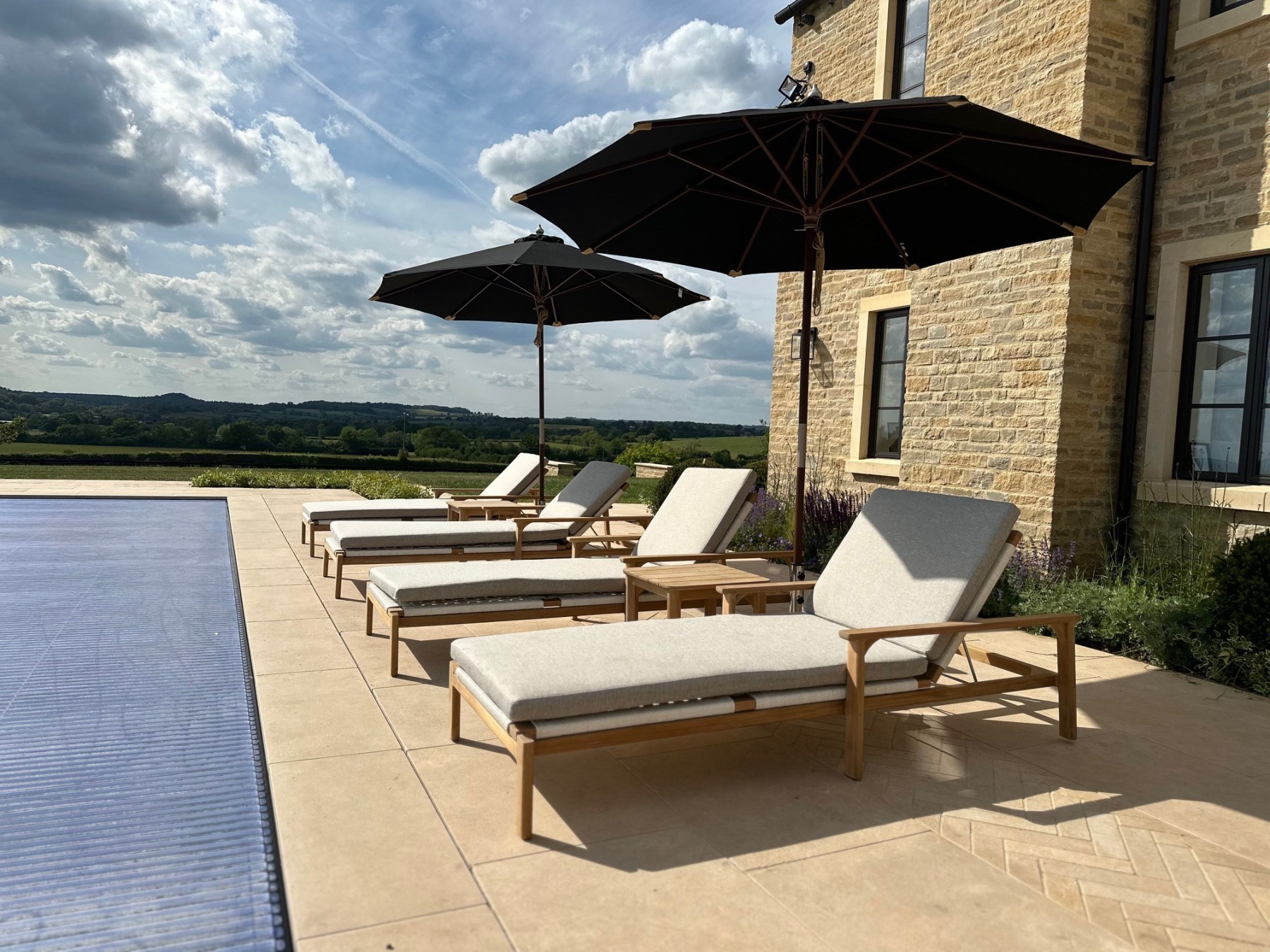 Sienna Sun Lounger-Garden Furniture Centre-MidInstock,instock,MidRange,Loungers,Outdoor Furniture,Teak Garden Furniture,Loungers & Daybeds,Sienna Range,Teak,Outdoor Lounging,Teak Loungers Loungers,Teak Loungers,Sale,Clearance Line-{collection_title}