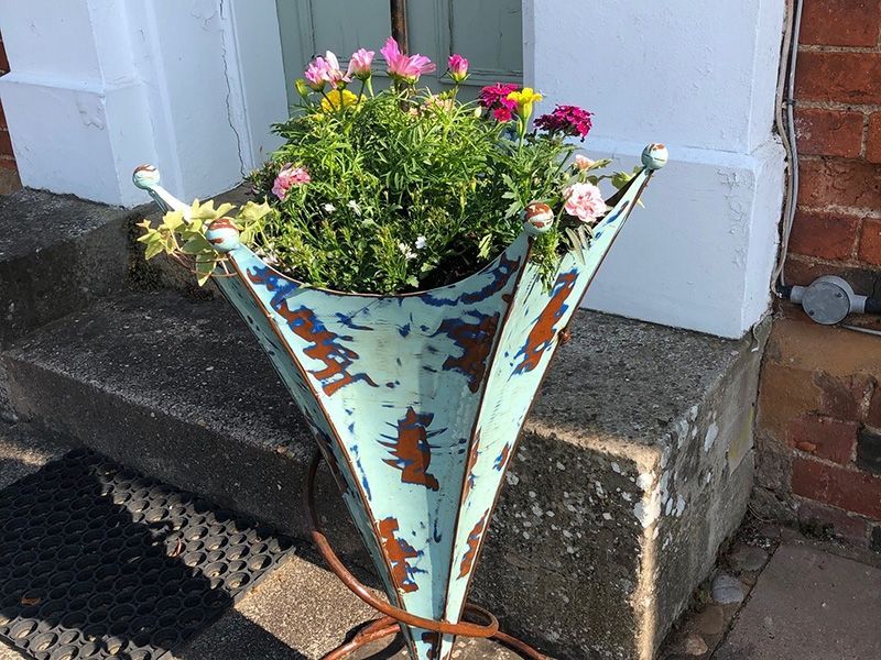 Singing In The Rain | Umbrella Stand 
